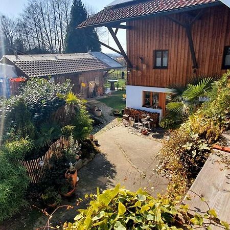 Ferienwohnung 1 Rinser Mittig In Vogtareuth Exterior photo